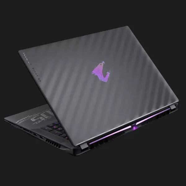 Ноутбук Gigabyte Aorus Master 18 18" (Intel Core Ultra 9/128GB/8TB (SSD)/RTX 5090) (BZHC6EED71SP) (Standard)